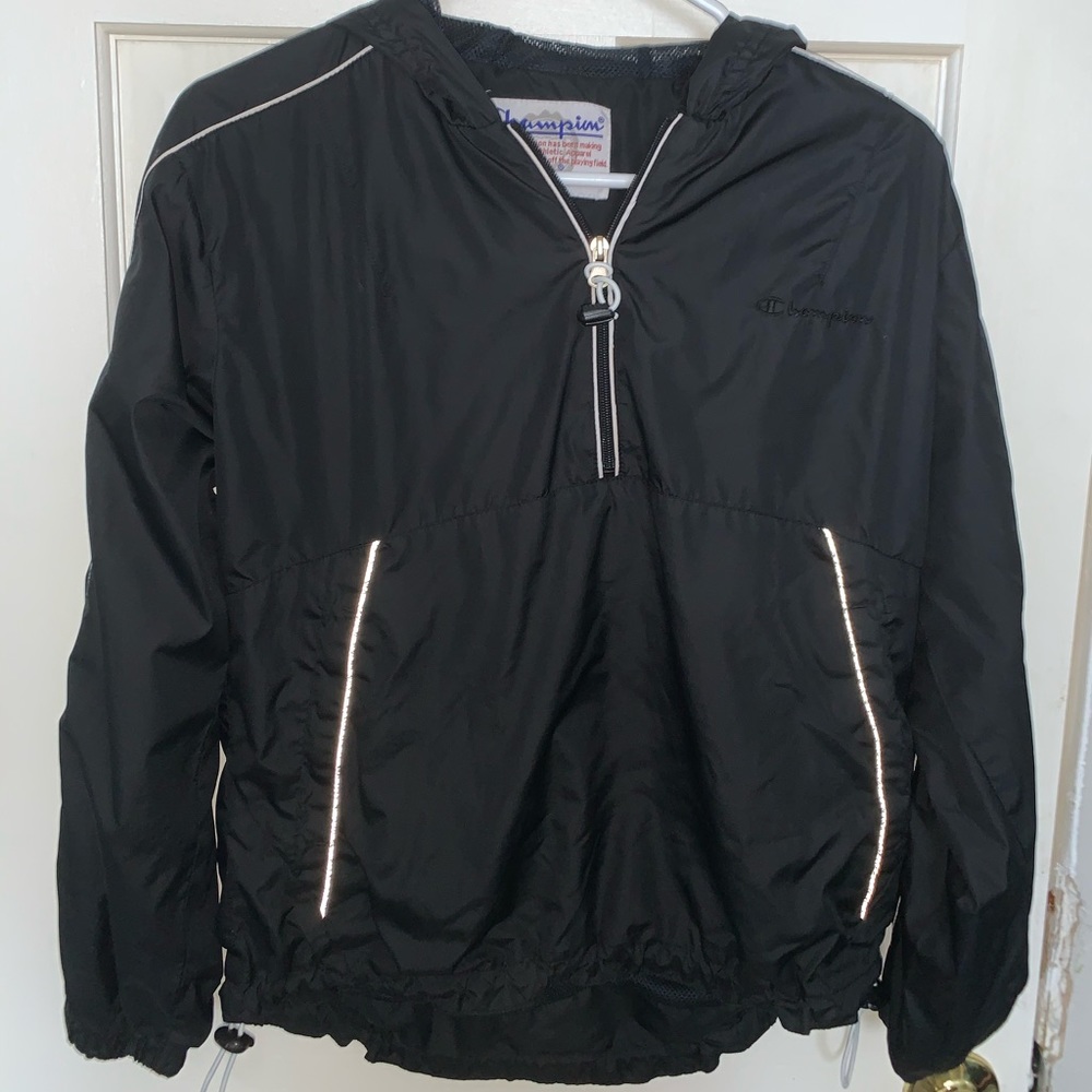 Champion jacket size M 8$